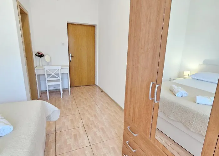 Branko Apartament Makarska
